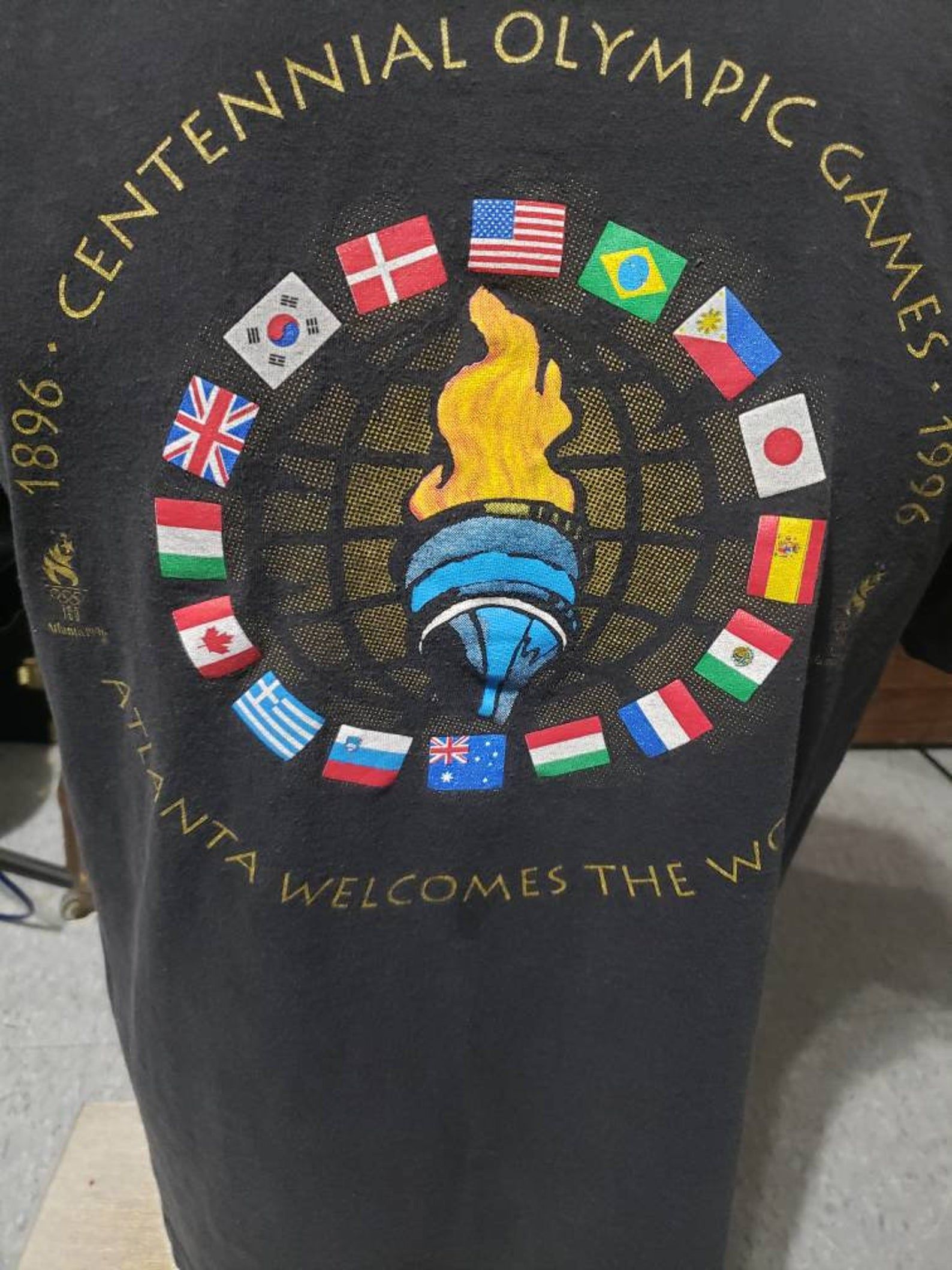 Vintage Atlanta 1996 Centennial Olympics Games Tshirt M-L