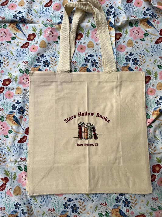 Stars Hollow Books Tote Bag, Canvas Tote Bags, Tote Bag Design, Tote Bag Idea