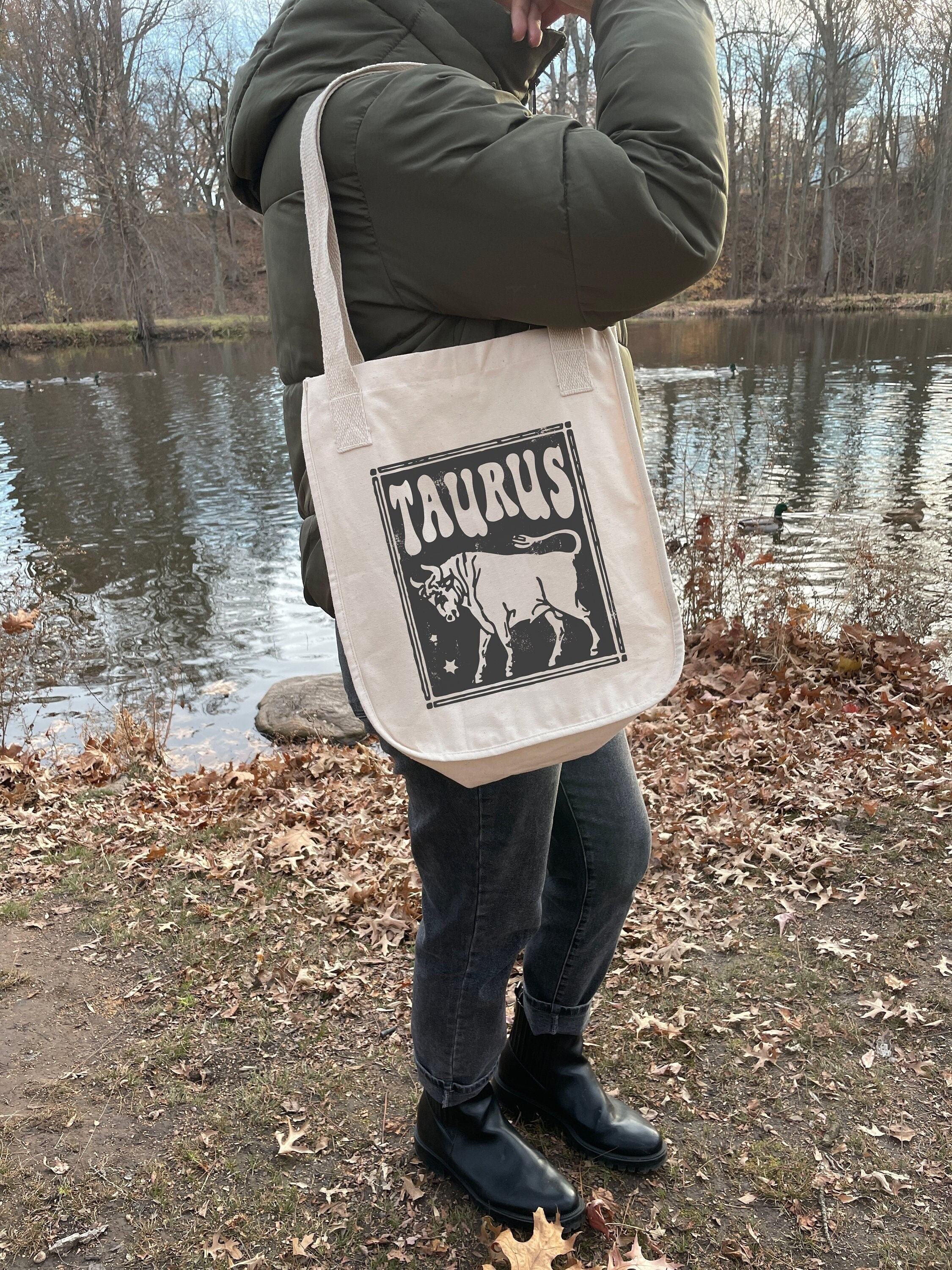 Tarus Aesthetic Tote Bag Trendy Tote Bag Zodiac Gift Taurus Birthday Gift Astrology Clothing Indie Clothes Cute Tarot Organic Market Bag