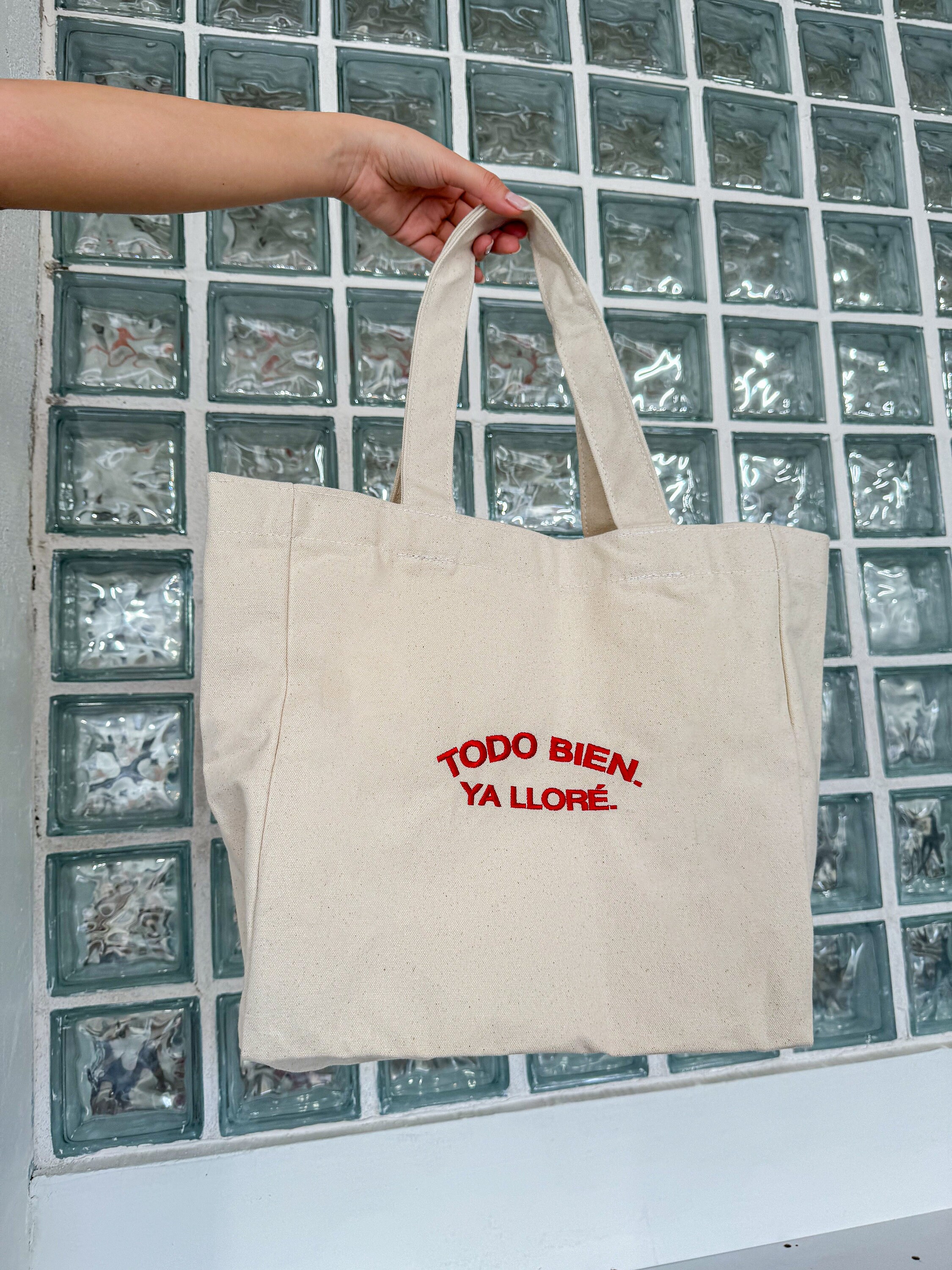 Todo Bien Red Tote (Valentine’s Day Edition) – Latina Brand – Spanish Stuff – Spanish Tote Bag