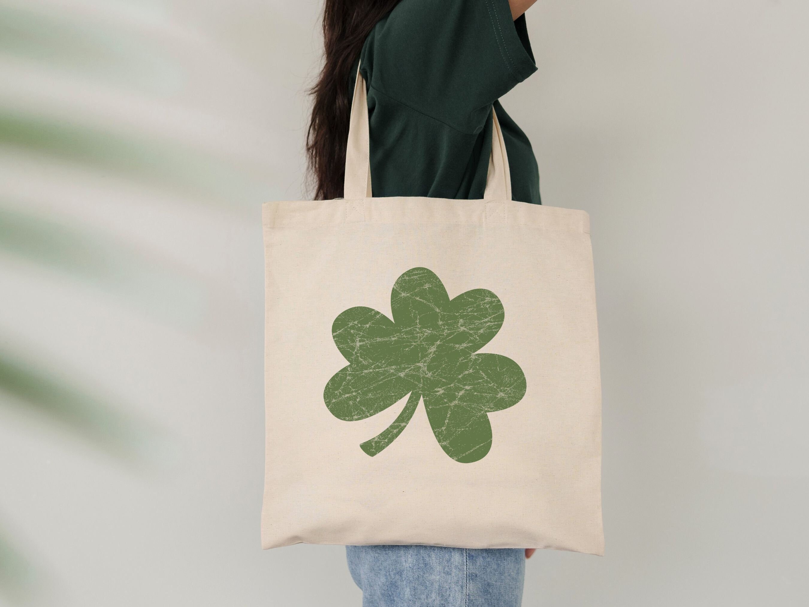 Clover Tote Bag St Paddys Day Party Favor St Patricks Day Group Gift Distressed Vintage Clover Four Leaf Saint Paddy Days Bachelorette Gift